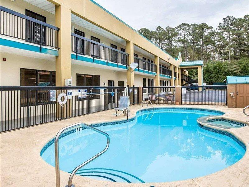 Knights Inn & Suites غريفين المظهر الخارجي الصورة