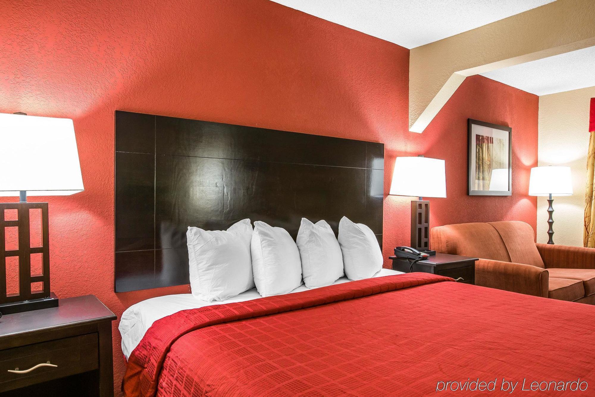 Knights Inn & Suites غريفين المظهر الخارجي الصورة