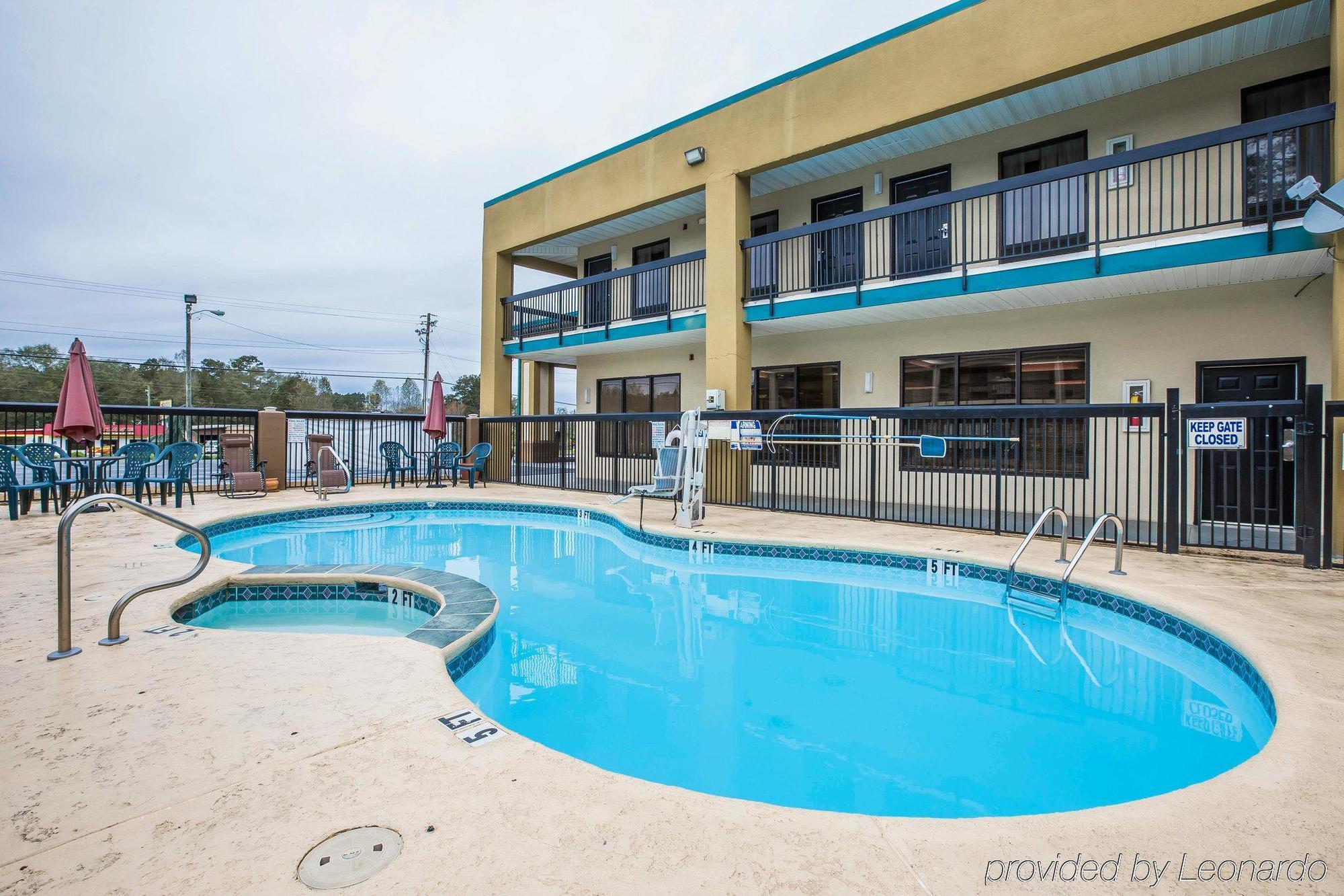 Knights Inn & Suites غريفين المظهر الخارجي الصورة