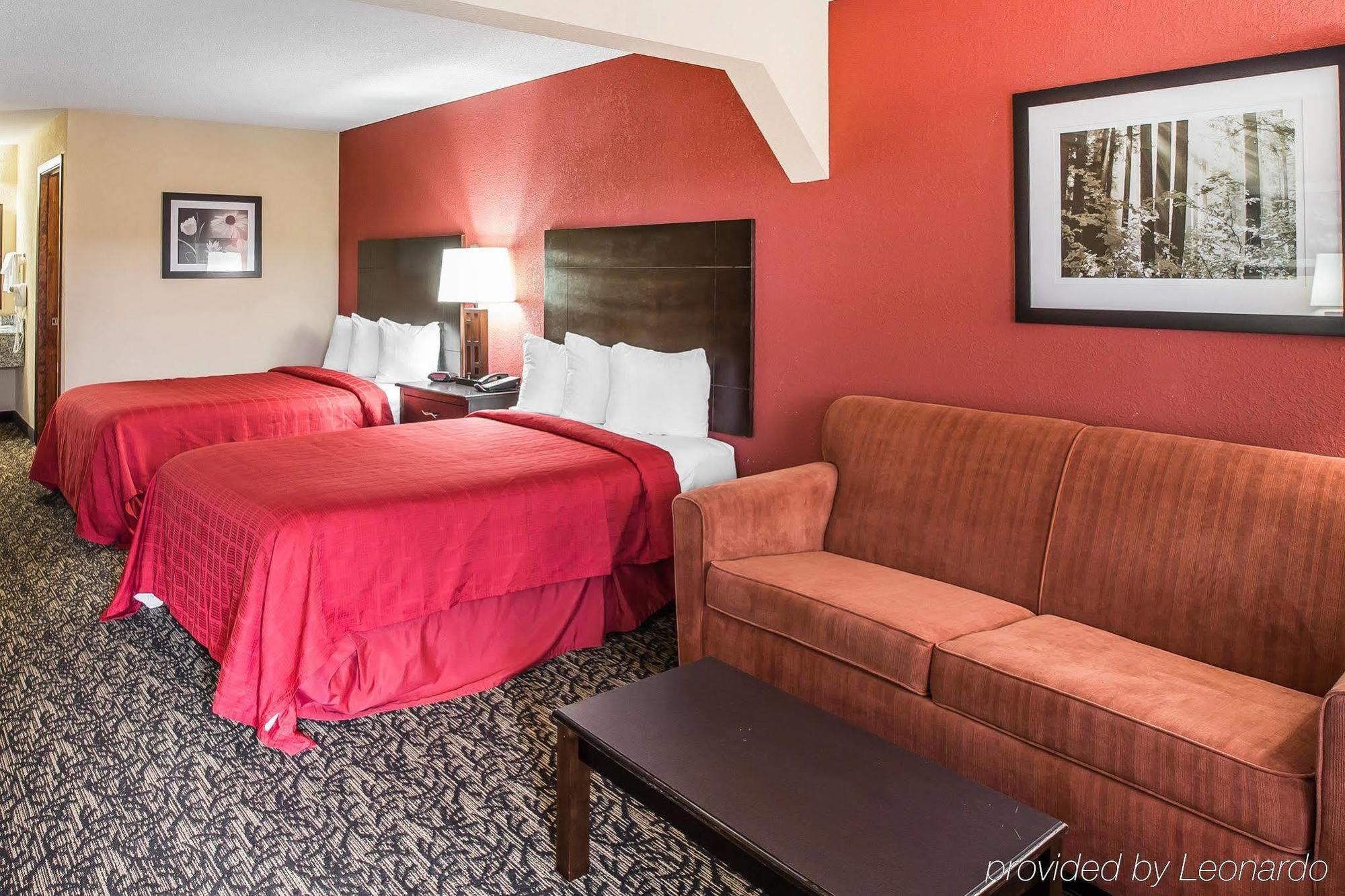 Knights Inn & Suites غريفين المظهر الخارجي الصورة
