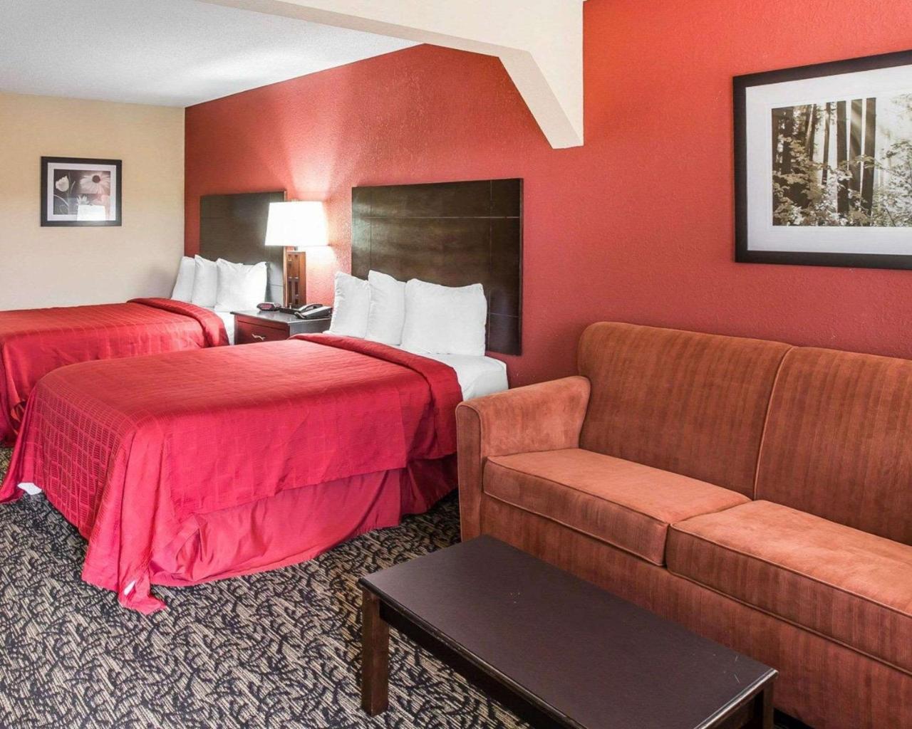 Knights Inn & Suites غريفين المظهر الخارجي الصورة